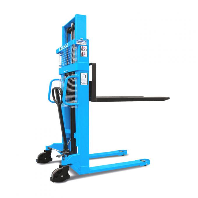 Pequeno elevador de paletes portátil hidráulico manual com capacidade de 2000 kg 0