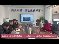 Equipamento automático de solda robótica para a indústria de fabricação de metais / indústria automóvel